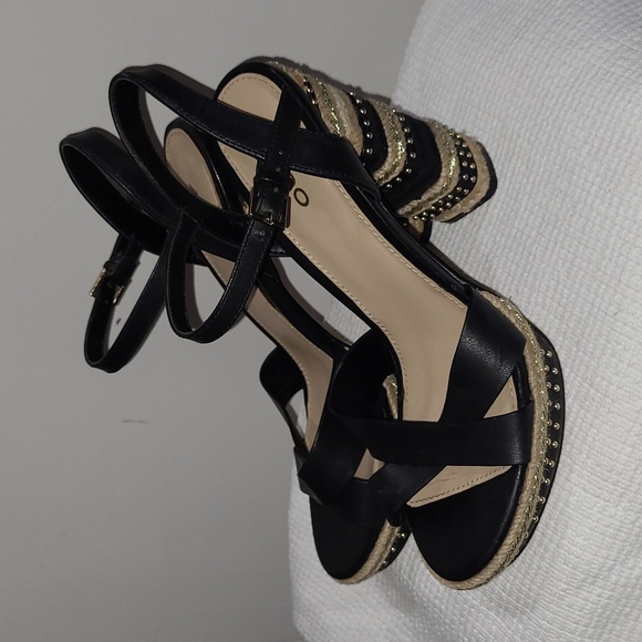 ALDO size 7.5 Black Women's Strappy Heels - Picture 3 of 13